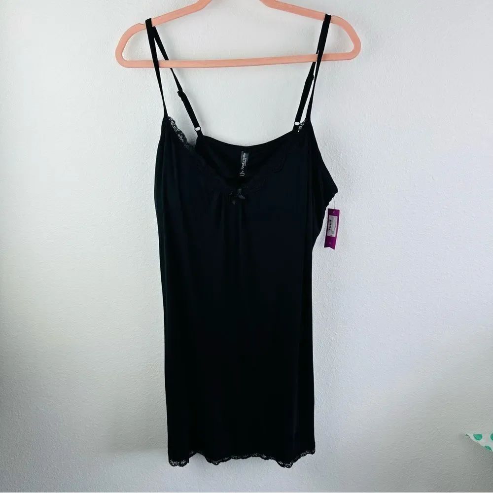 Ambrielle Black Padded Bust Nightgown NWT Size XL‎